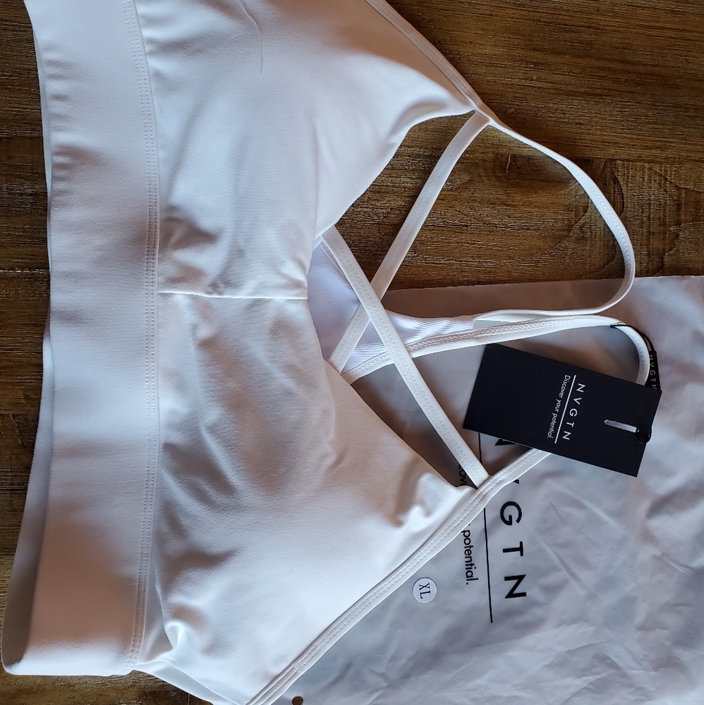 NVGTN sports bra